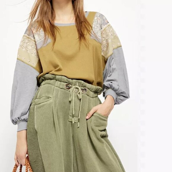 Free People We the Free Feelin It Tee Army Combo Long Sleeve Tops - Picture 1 of 12
